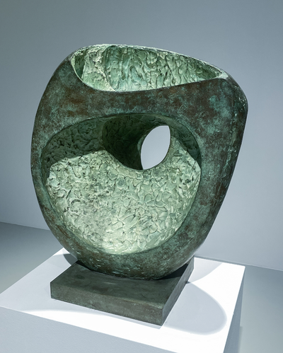 2 Barbara Hepworth